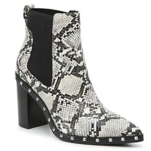 NEW Charles By Charles David Dodger Ankle Boot